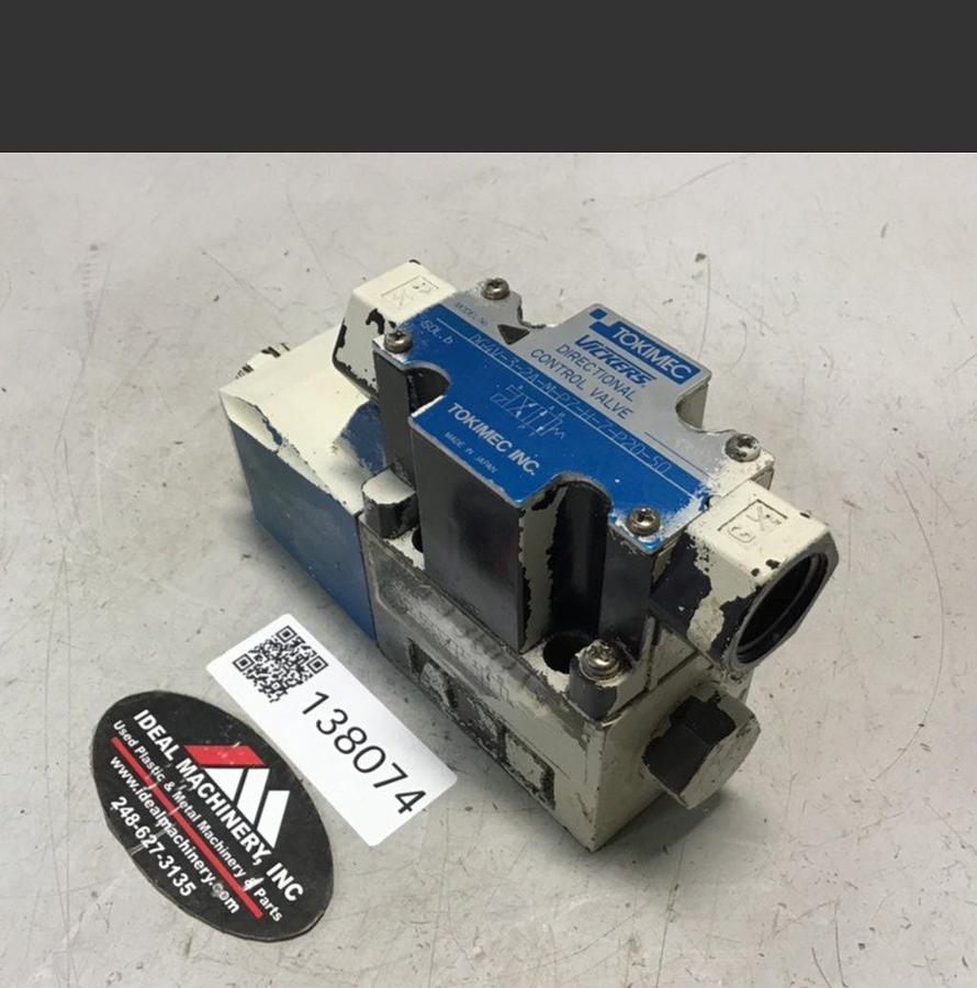 Used VICKERS Directional Control Valve DG4V32AMP7H7P2050 Used