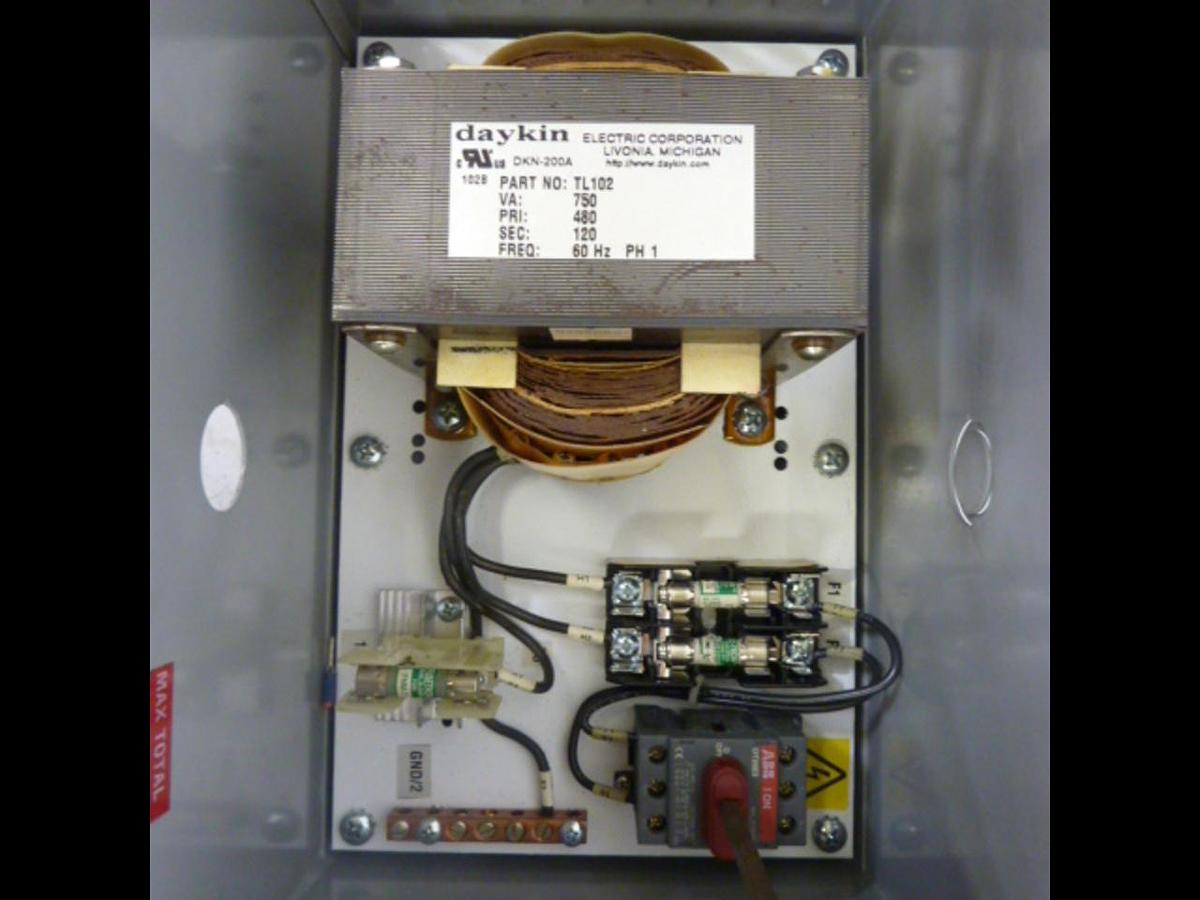 Used DAYKIN 0.75 kVA Transformer Disconnect LTFS-13U USED