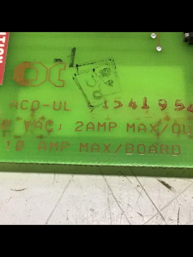 Used CINCINNATI MILACRON Output Board 3-531-3563A Used