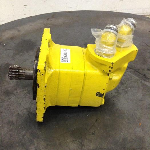 Used CHAR LYNN Hydraulic Screw Motor 128 1007 004 Used