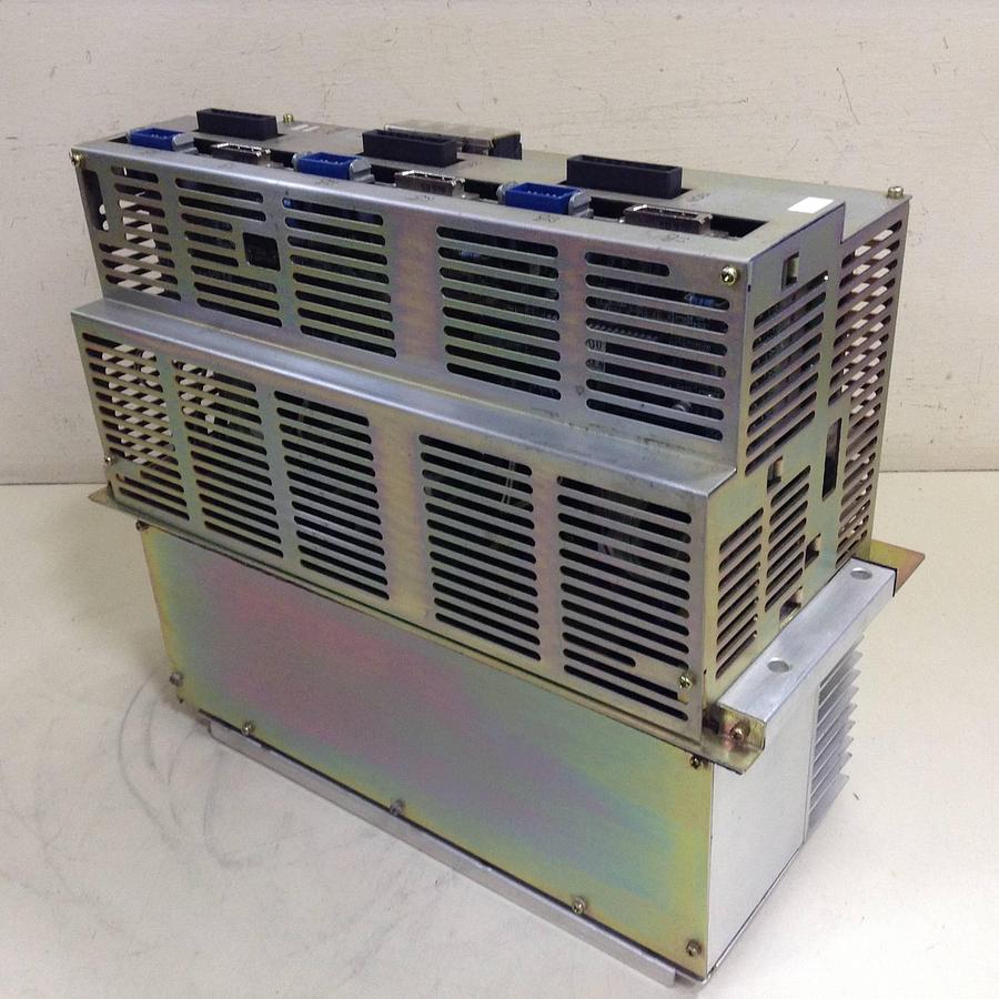 Used YASKAWA Servopack CACR-IR020202F #76534