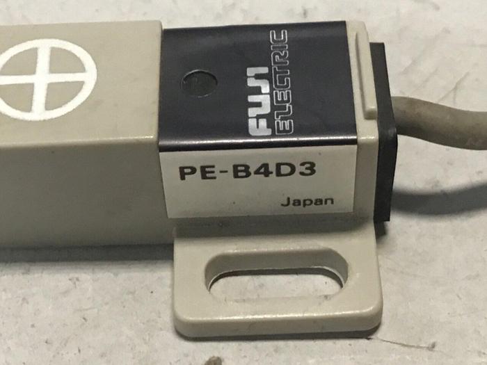Used FUJI ELECTRIC Proximity Switch PE-B4D3 #128419
