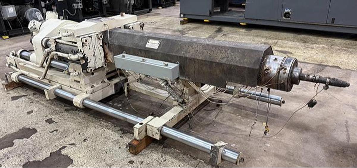 Used INJECTION UNIT 36 oz
