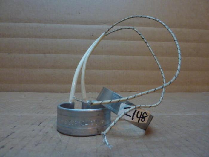 APPLIED INSTRUMENTS 300 Watt Heater Band A-20B104-2 Used