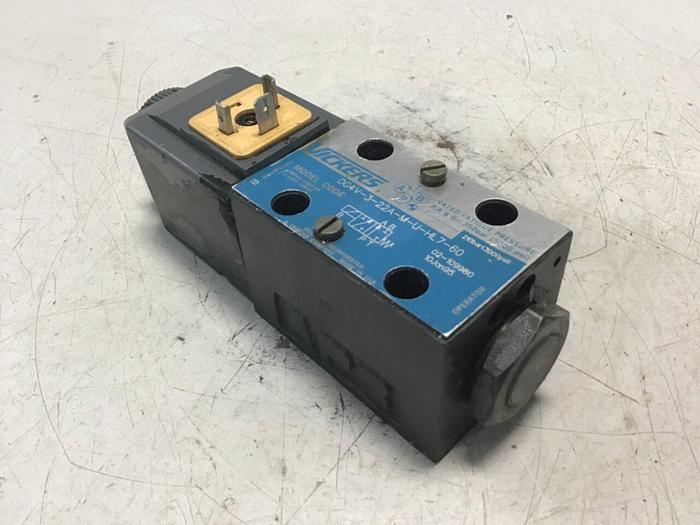 Used VICKERS Directional Hydraulic Valve DG4V322AMUHL760 Used