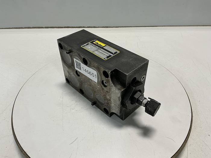 Used PARKER PRM6PA25KN33XB570