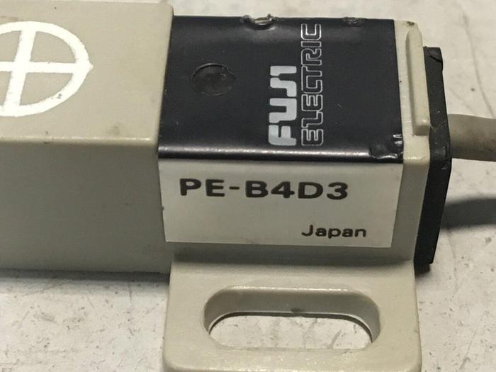Used FUJI ELECTRIC Proximity Switch PE-B4D3 #128391