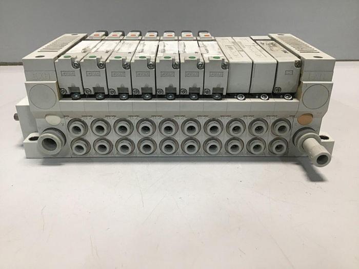 Used SMC Solenoid Valves & Manifold VVQ2000-10A-1 #115102