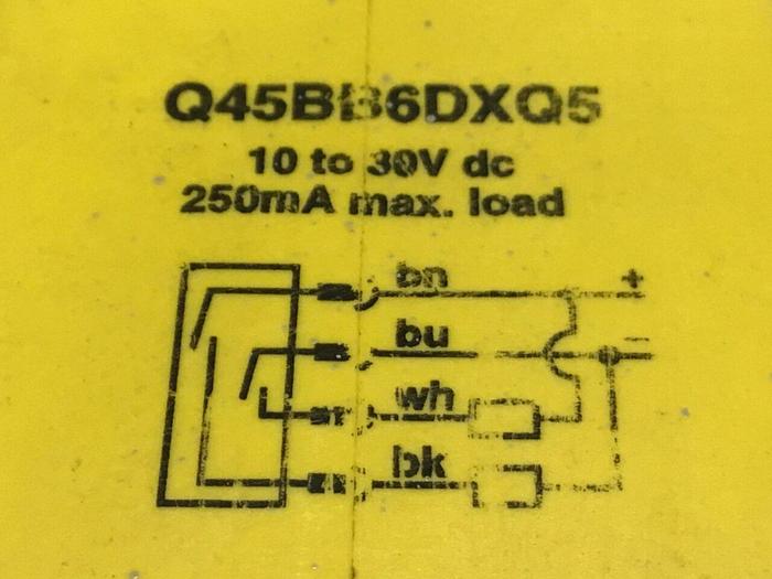 Used BANNER ENGINEERING Photoelectric Sensor Q45BB6DXQ5 #128516