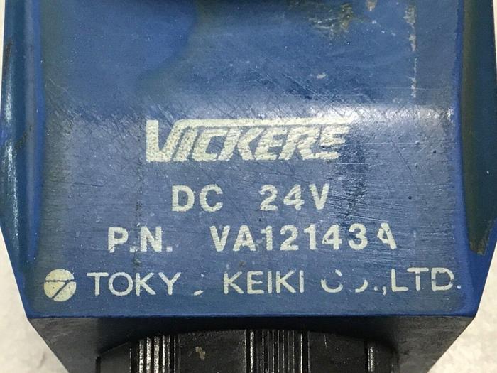 Used VICKERS Directional Control Valve DG4V36CMP7H750JA100 #113352
