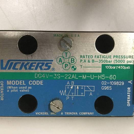Used VICKERS Directional Valve DG4V-3S-22AL-M-U-H5-60 #90623