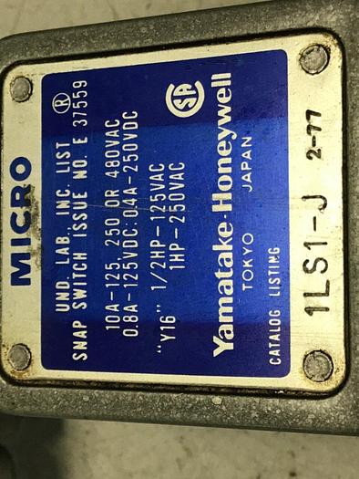 Used YAMATAKE Micro Limit Switch 1LS1-J #124693
