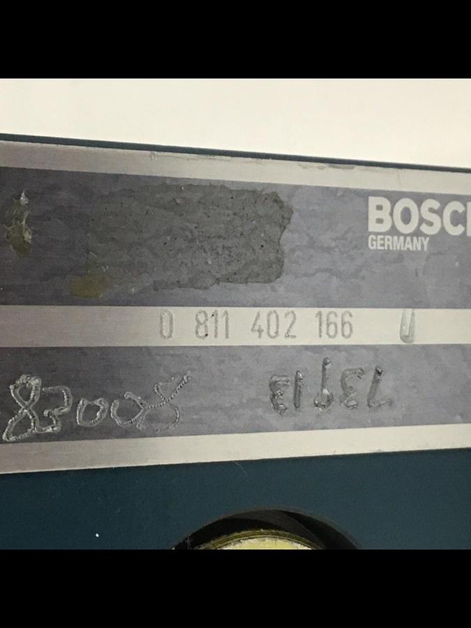 Used BOSCH Valve 0 811 402 166 #144594