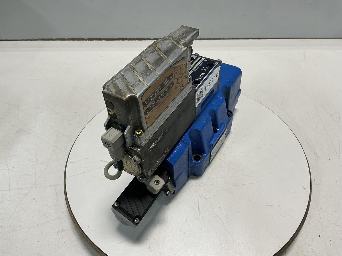 Used BOSCH 0 811 404 607