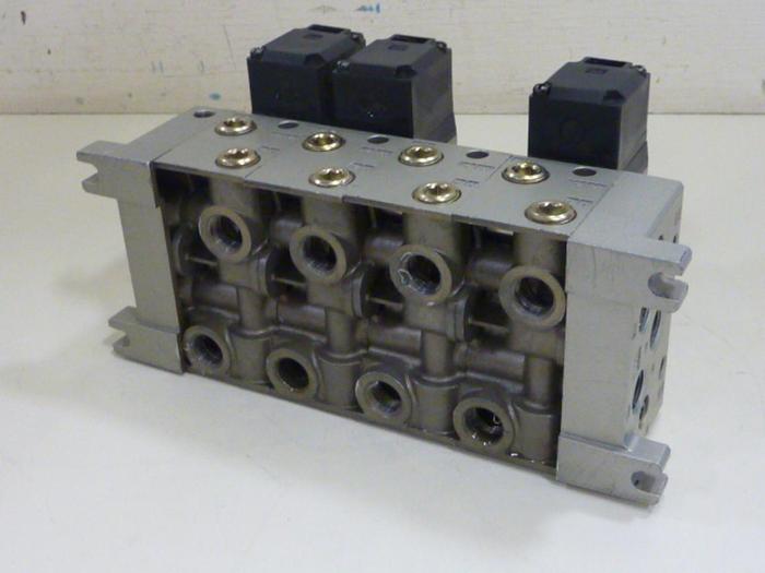 Used SMC Valve Set VS7-6-FG-S-3Z-X24 #62153