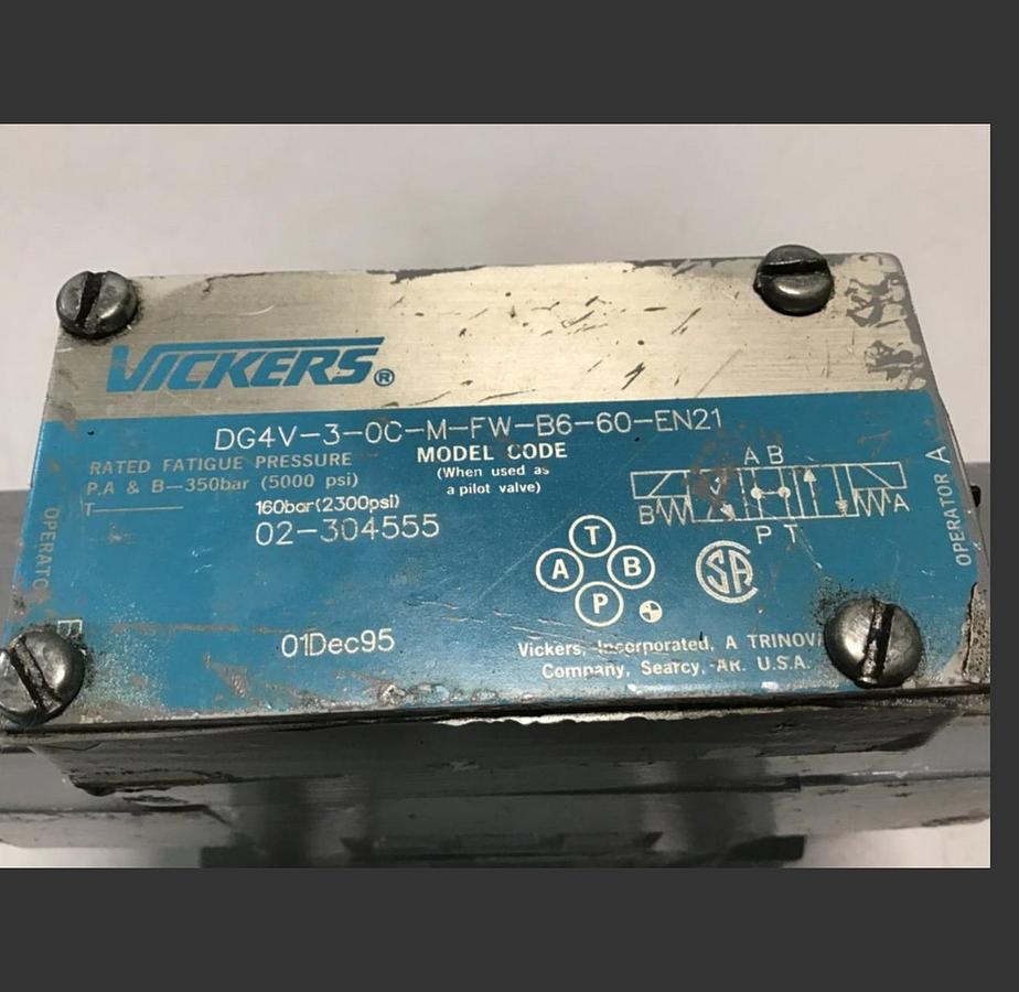 Used VICKERS Valve DG4V30CMFWB660EN21 #138829