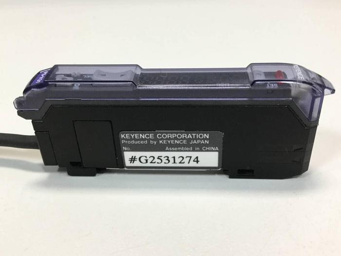 Used KEYENCE CORP Fiber Optic Sensor FS-V31 #98199