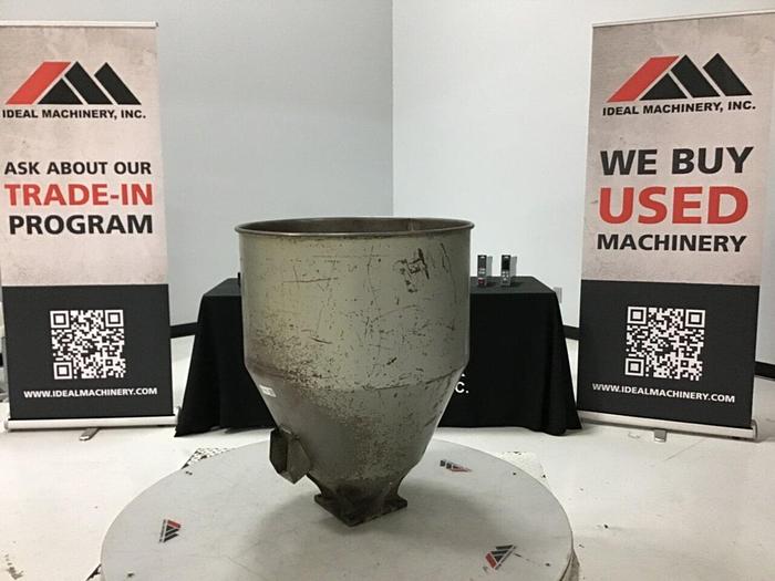 Used GENERIC Hopper 24X24HOP #130390