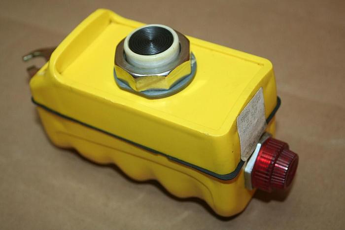 Used SQUARE D Seriplex Control Bus 9001 AEQ3438 #20509