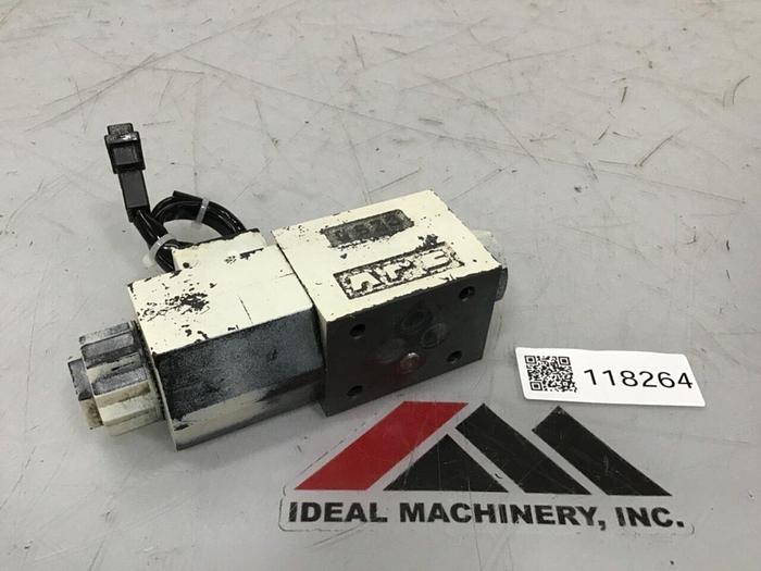 Used YUKEN Directional Valve DSG-01-2B2-D24-50358 Used