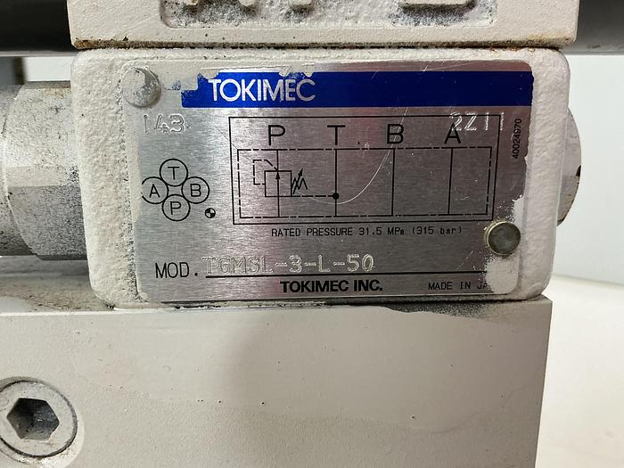 Used TOKIMEC DG4VS-30C-M-P7-H-7-P12-52
