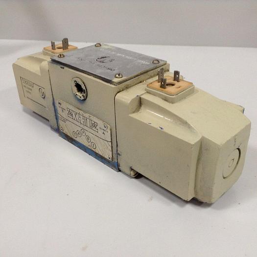 Used VICKERS Directional Valve DG4S4012CW3UH50 #89910