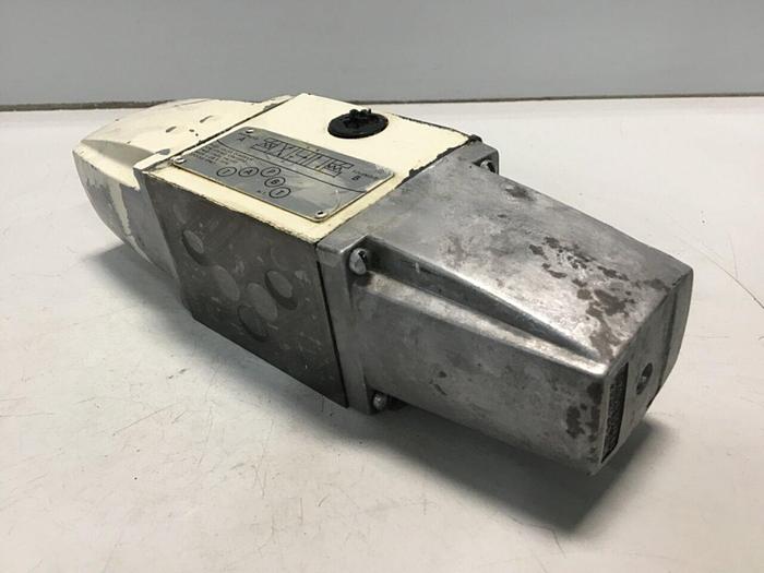 Used VICKERS Valve DG4540168C50 Used #120487