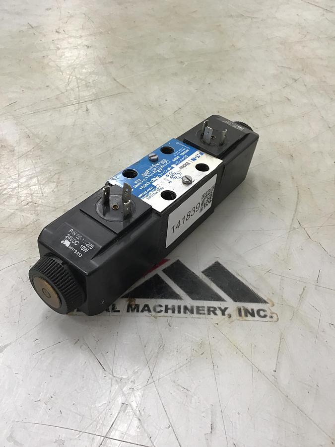 Used VICKERS DG4V-3-6S-M-U-HL7-60-EN594 Valve Used #141839