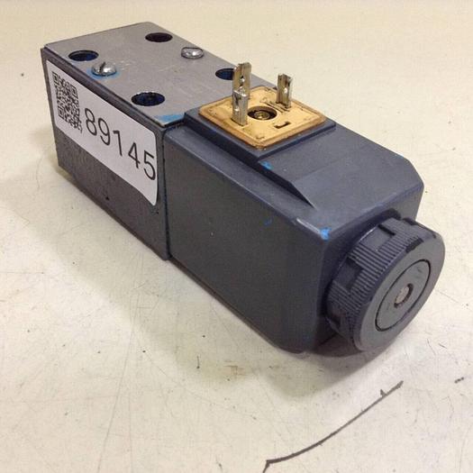 Used VICKERS Valves DG4V-3-2AL-M-U-HL7-60 #89145