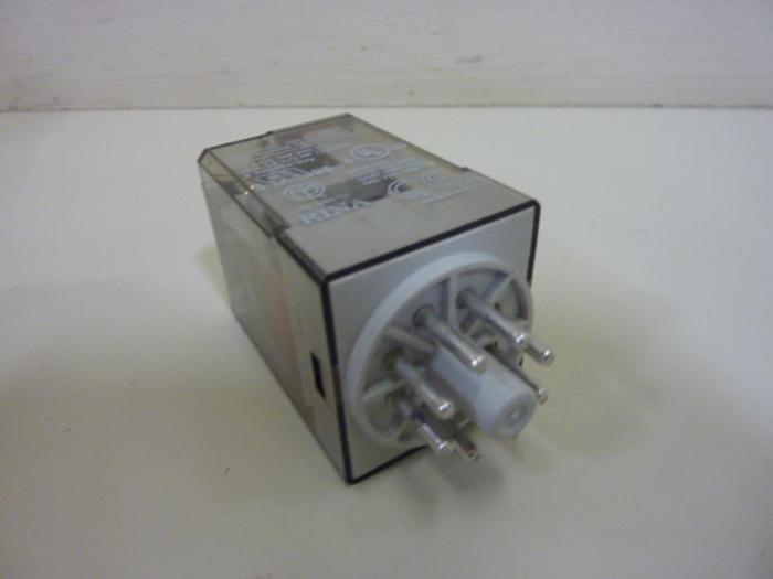 Used ALLEN BRADLEY Relay 700-HA32A1 #50468