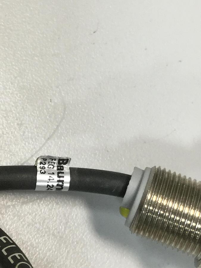 Used BAUMER ELECTRIC Proximity Sensor FEG 14.24/403858 USED