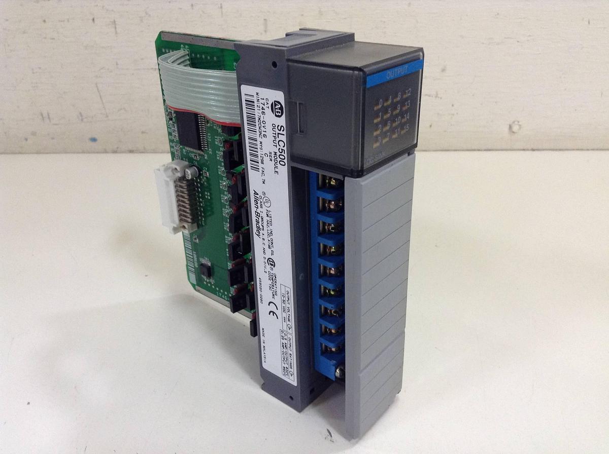 Used ALLEN BRADLEY Output Module 1746-OV16 SER C Used