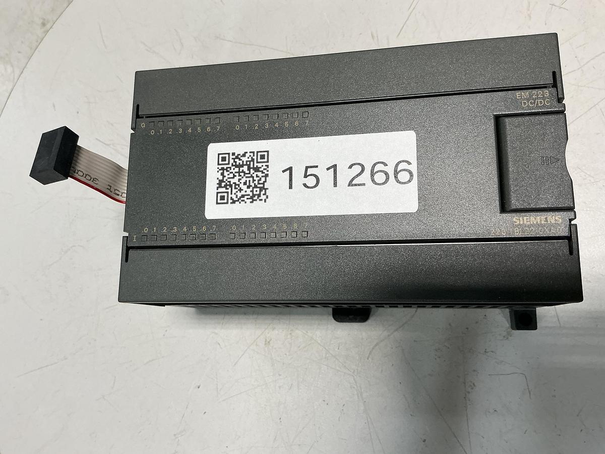 Used SIEMENS 6ES7 223-1BL22-0XA0