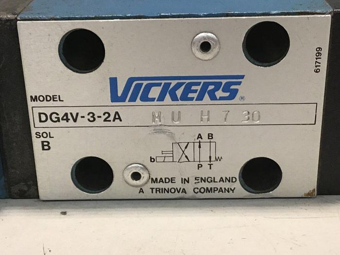 Used VICKERS Valve DG4V32AMUH730 #137826