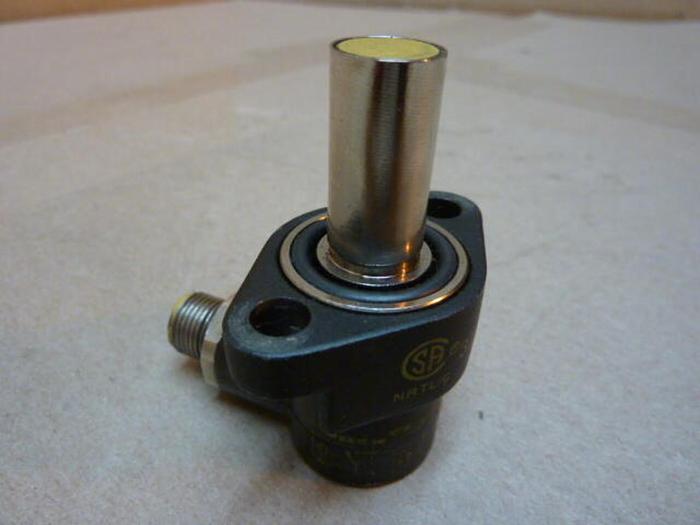 Used TURCK ELEKTRONIK Proximity Switch B12-CRS260-AP4X2-H1141/S34 #29346