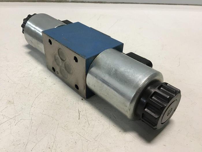 Used MANNESMANN REXROTH Hydraulic Valve 4WE6G2-60/EG24N9K4 Used