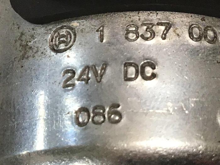 Used BOSCH Relief Valve 9810231459 081WV06P1V1091WS024/00D51 Used