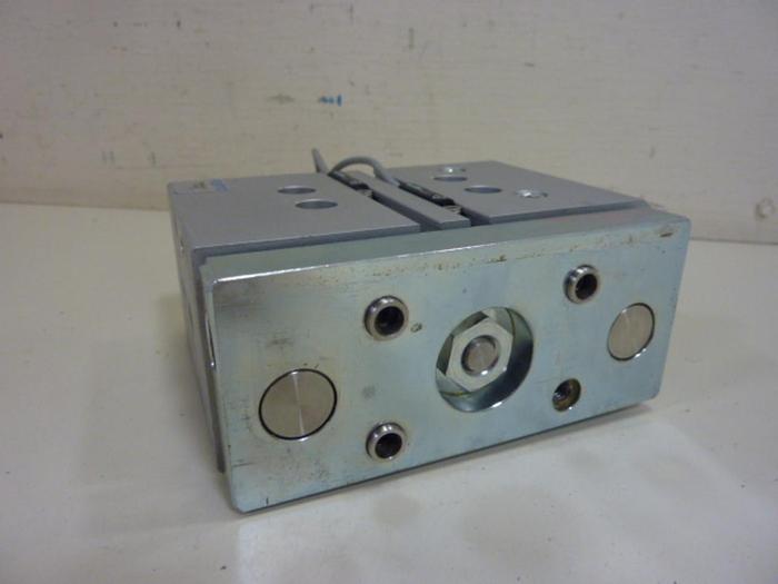 Used FESTO Pneumatic Cylinder DFM-40-25-P-A-GF #57338