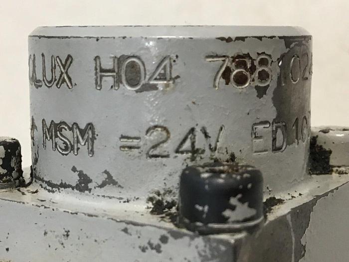 Used MOOG HYDROLUX Hydraulic Valve DWME3P06A4007NB #116218