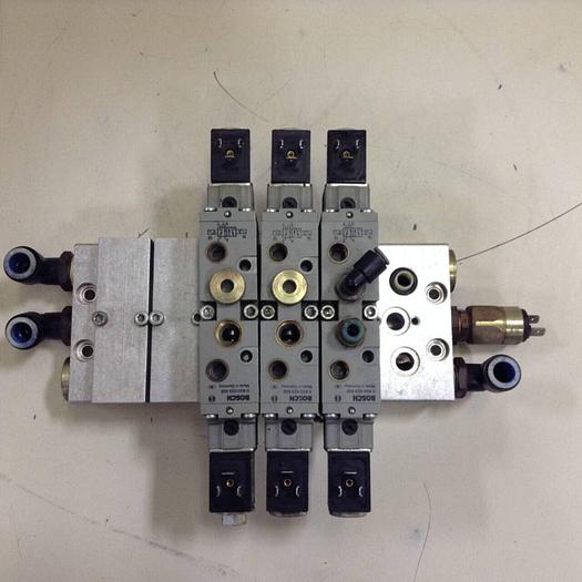 Used BOSCH Manifold & Valves 0 820 023 502 / MANIFOLD #88219