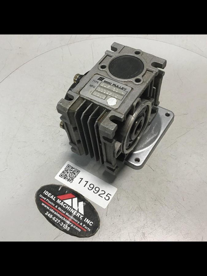Used MIKI PULLEY Gear Reducer RWF-030 USED