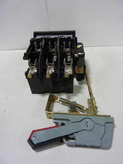 Used ALLEN BRADLEY 30 Amp Disconnect Switch 1494V-DS30 SER A #57421