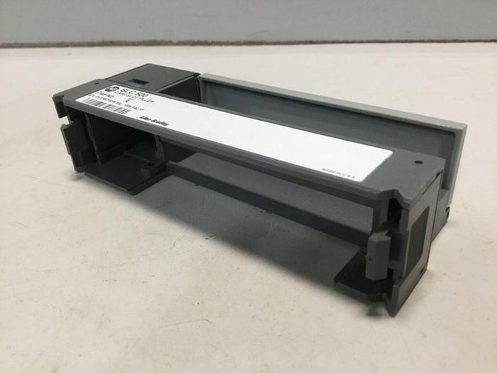Used ALLEN BRADLEY Card Slot Filler 1746-N2 SER A #111217