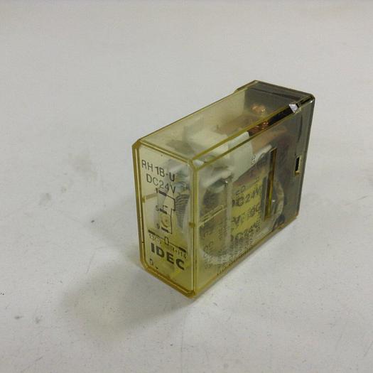 Used IDEC Relay RH1B-U #76377