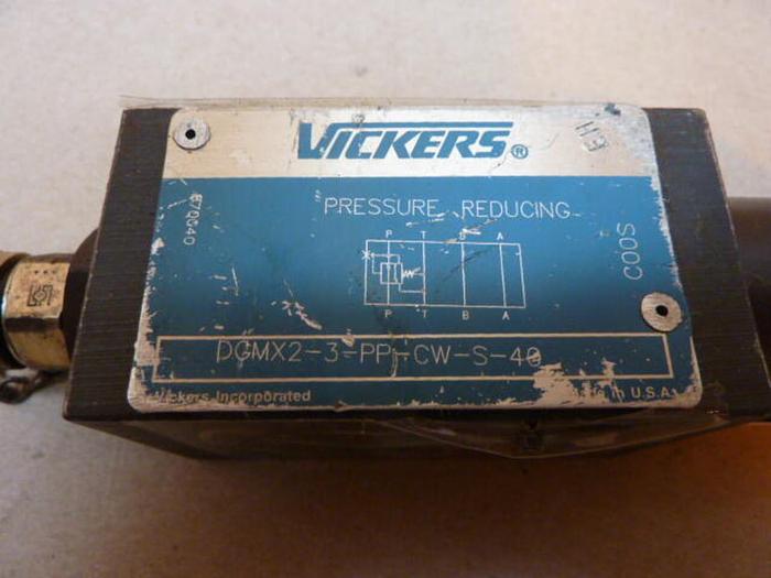 Used VICKERS Pressure Reducing Valve DGMX2-3-PP-CW-S-40 #38039