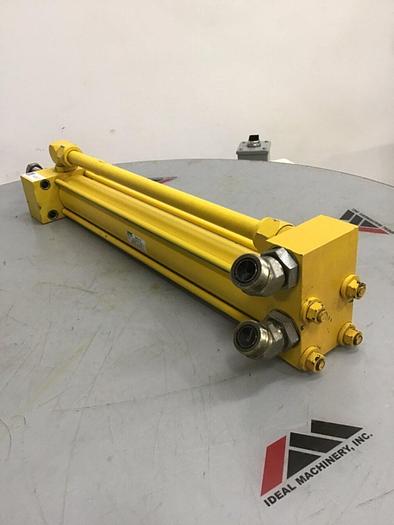 Used PARKER Clamp Cylinder 02.50 CJJ2HTS33M 22.375 USED