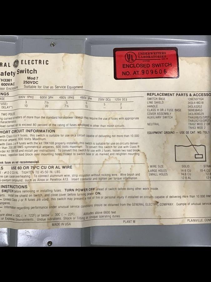 Used GENERAL ELECTRIC / GE 30 Amp Safety Switch TH3361 USED