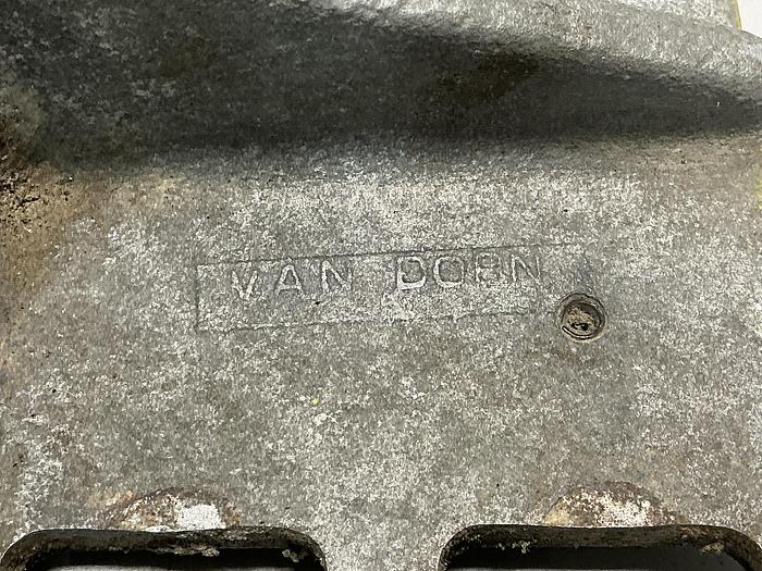 Used VAN DORN 301129