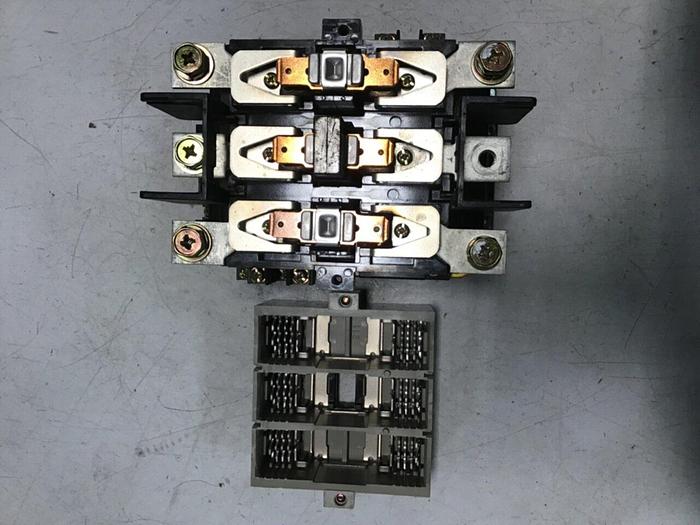 Used MITSUBISHI Magnetic Contactor S-K150 USED