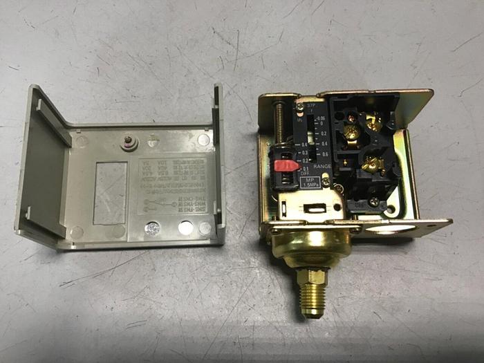 Used SAGINOMIYA SEISAKUSHO Pressure Sensor SNS-C106Y193 #125086